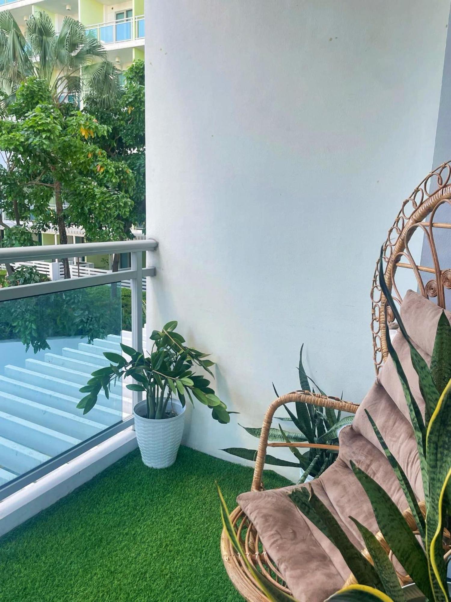 Azure Urban Residences By Lyn 2br Apartment *